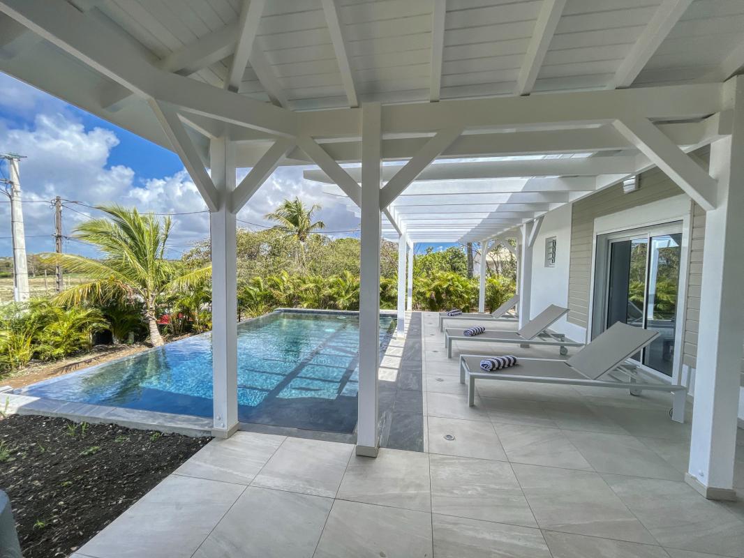 Villa en location en Guadeloupe Saint François - villa 2 chambres 4 personnes avec piscine (2)